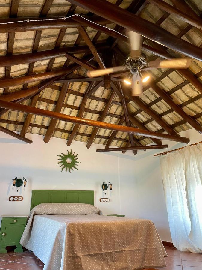 Cortijo Donana Villa La Puebla de Cazalla Luaran gambar